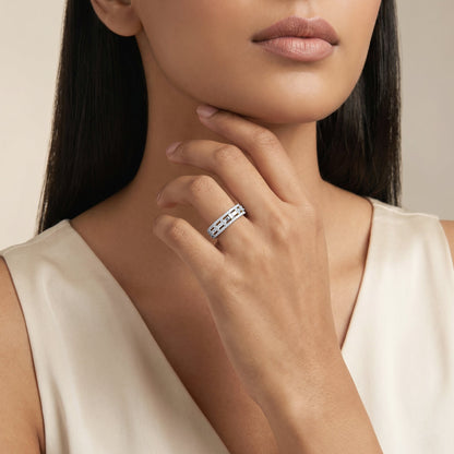 Anushka Sharma Gold Eternal Frame Lab Grown Diamond Ring (Size 12)