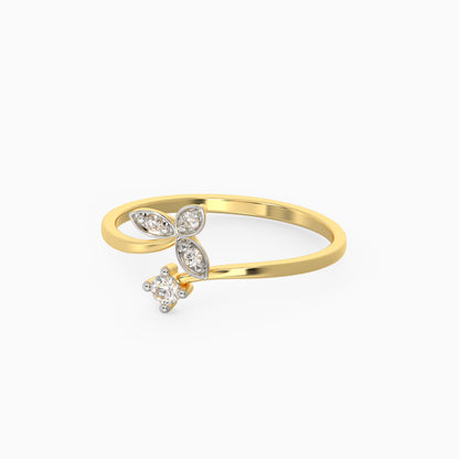 Gold Leaflet Delights Diamond Ring