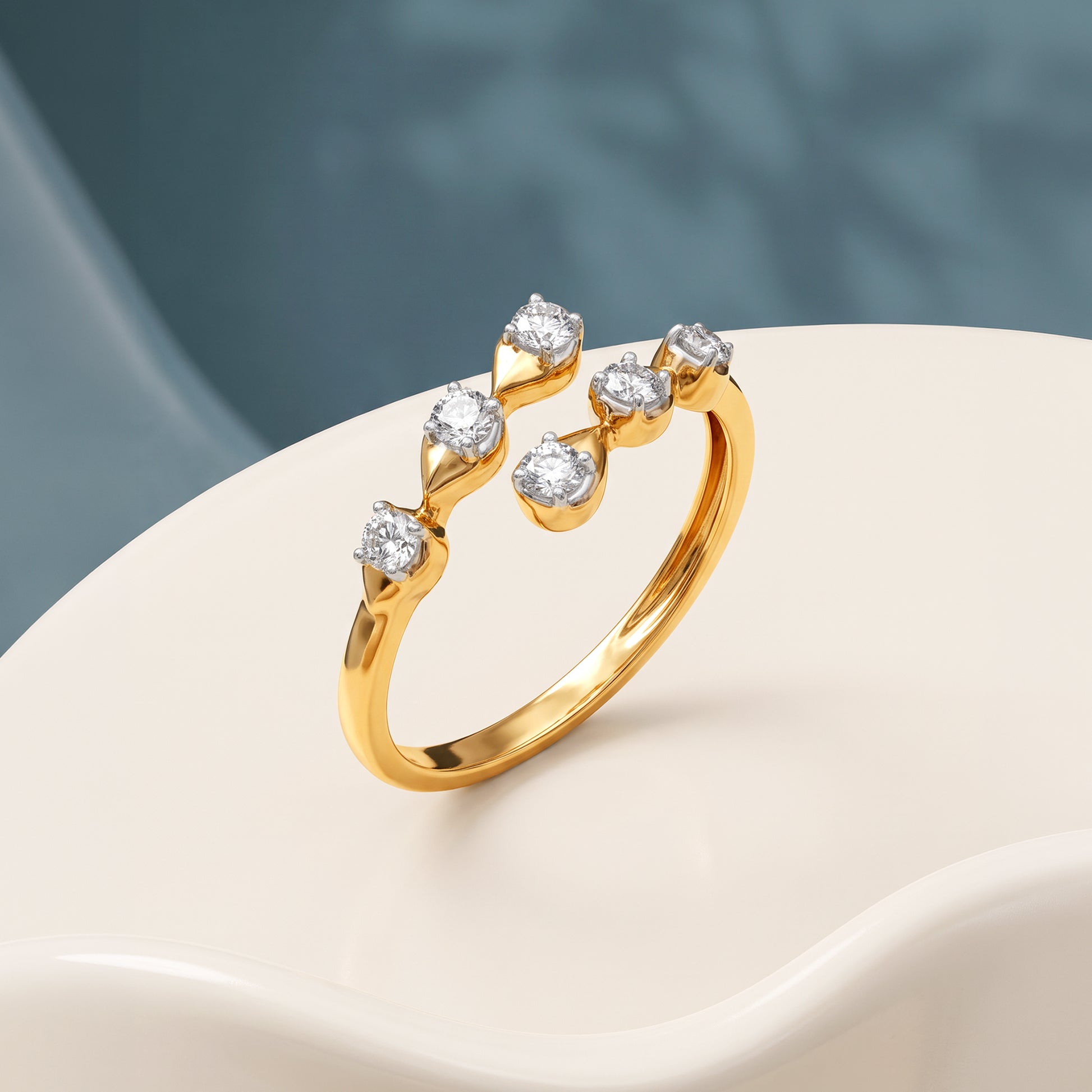 Gold Spiral Starlight Lab Grown Diamond Ring (Size 12)