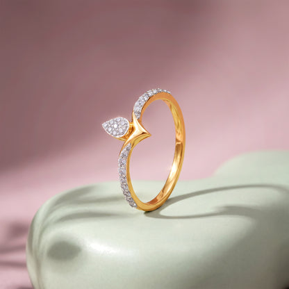 Gold Diya Glow Lab Grown Diamond Ring (Size 12)