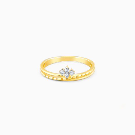 Gold Crown Elegance Diamond Ring