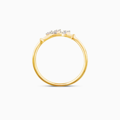 Gold Delicate Leaves Diamond Ring