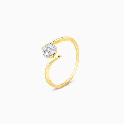 Gold Splendid Embrace Diamond Ring