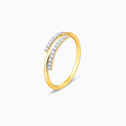 Gold Intertwined Diamond Ring