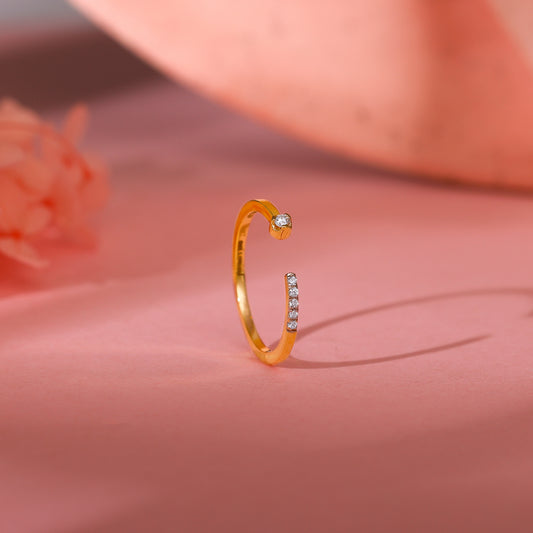 Gold open-design ring with lab-grown diamonds