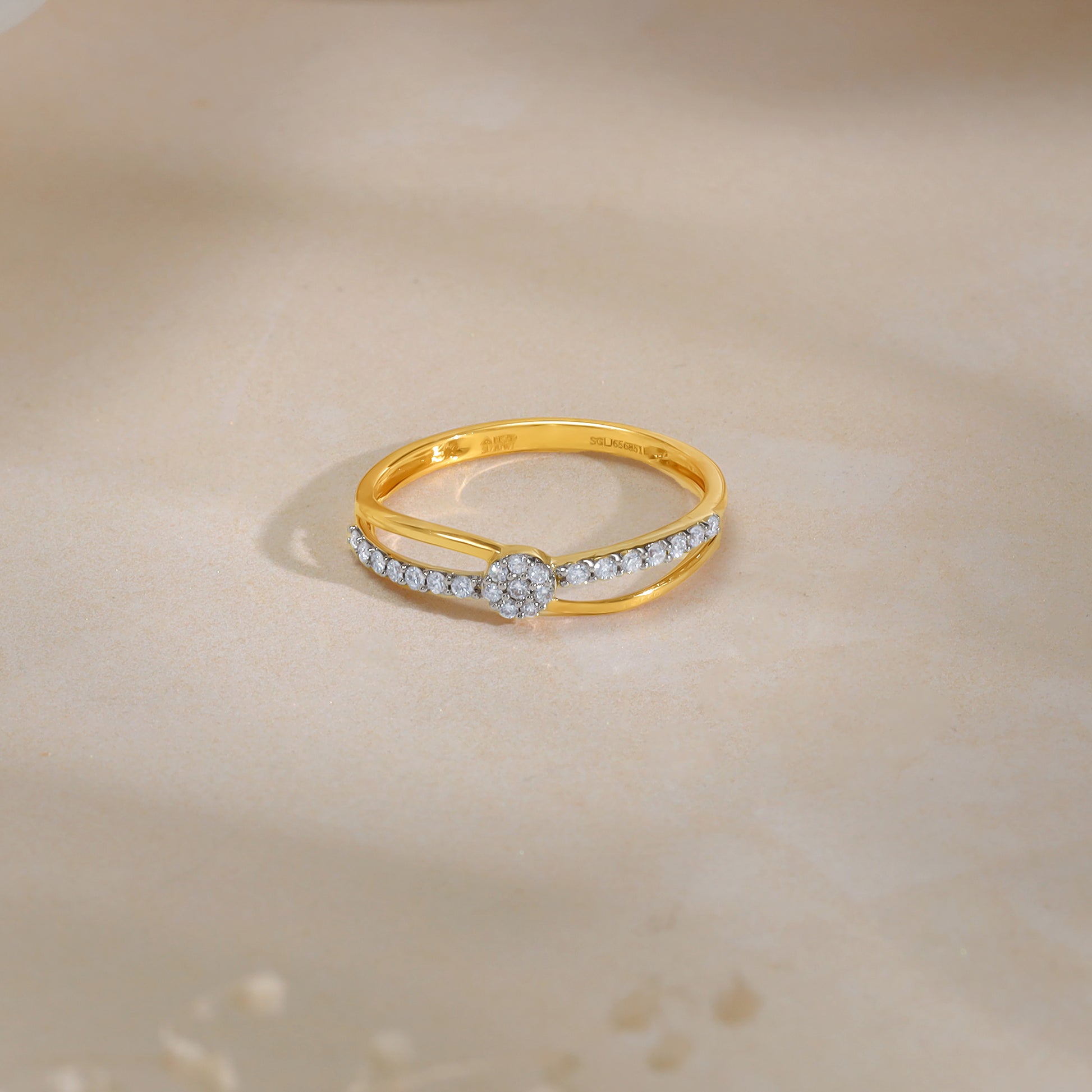 Gold Intertwined Spark Lab Grown Diamond Ring