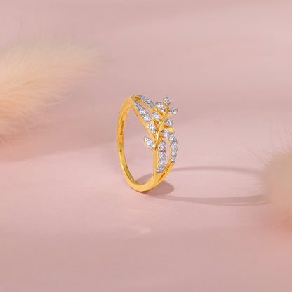 Gold Elysian Twist Lab Grown Diamond Ring