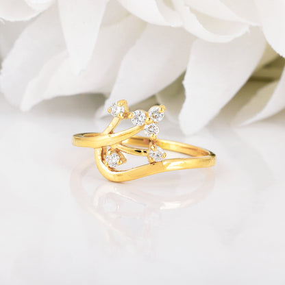Gold Dazzling Blossom Diamond Ring
