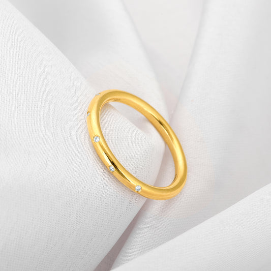 Gold Minimalistic Elegance Diamond Ring