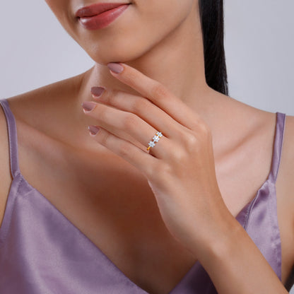 Gold Trifleur Lab Grown Diamond Ring