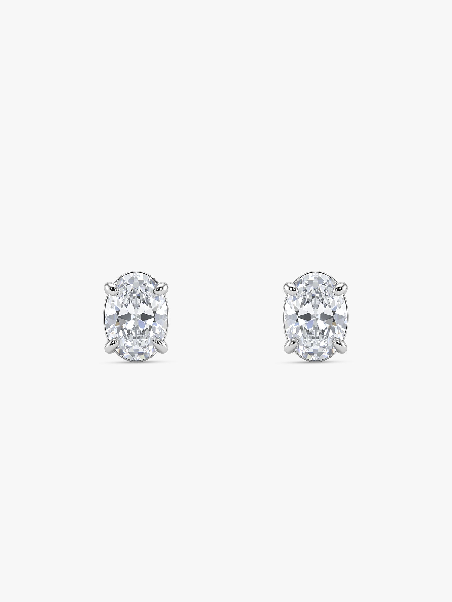 Silver Pristine Stud For Him