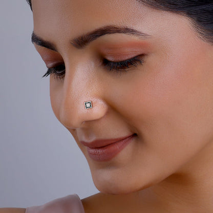 Silver Classy Black Zircon Nose pin