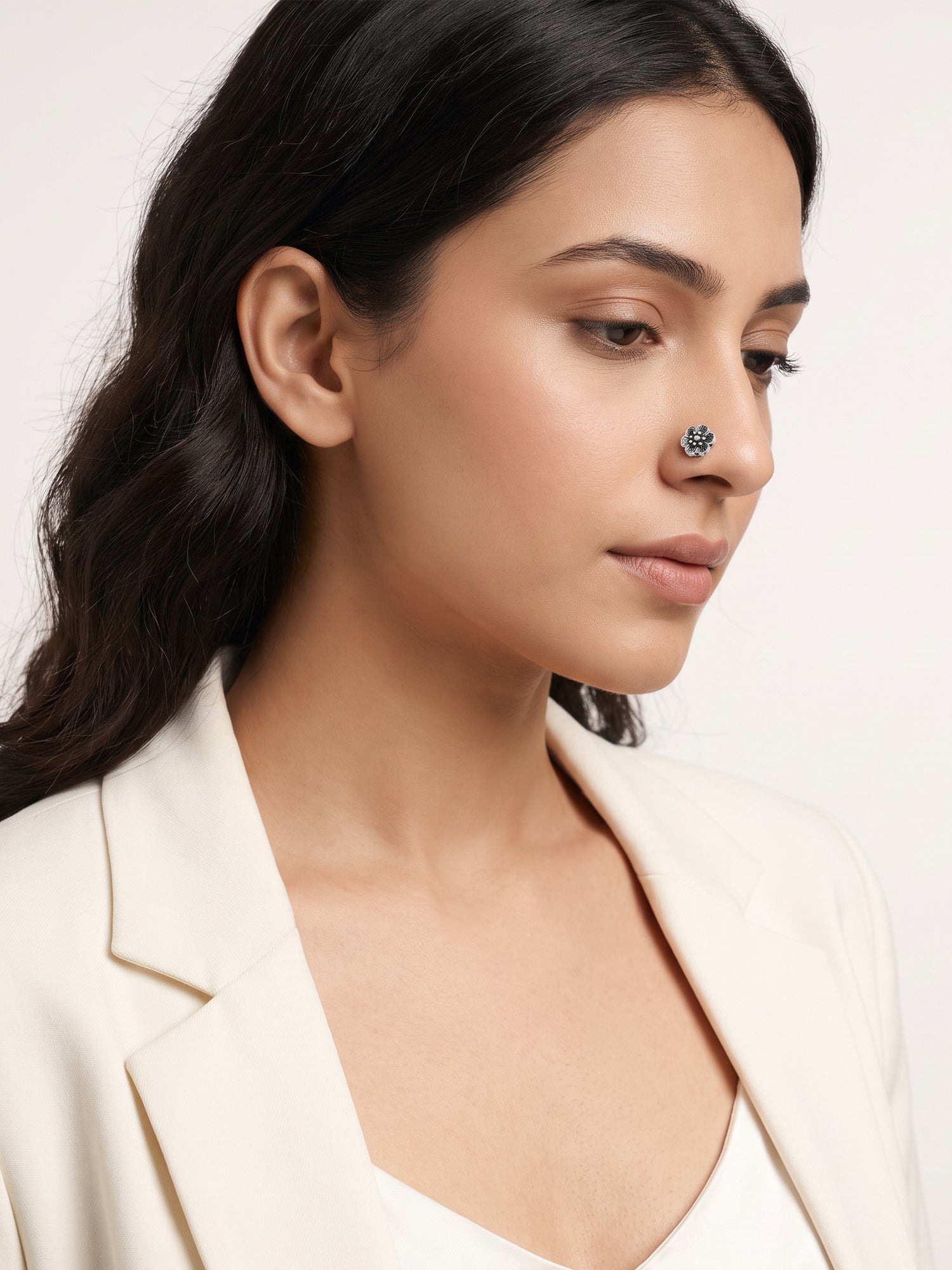 Oxidised Silver Lata Floral Nose Pin