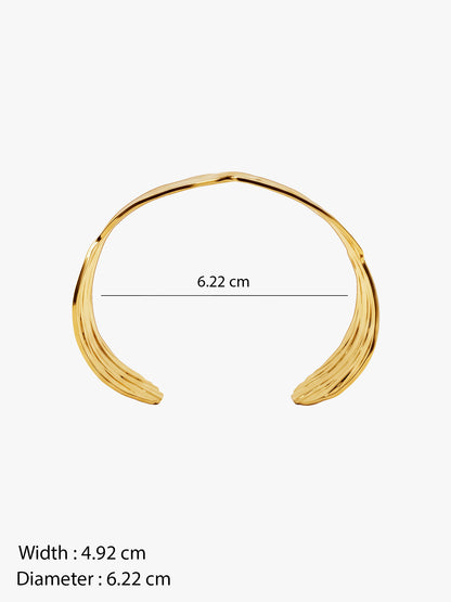 OnnMe by GIVA Melt Moment Gold Plated Cuff Bracelet