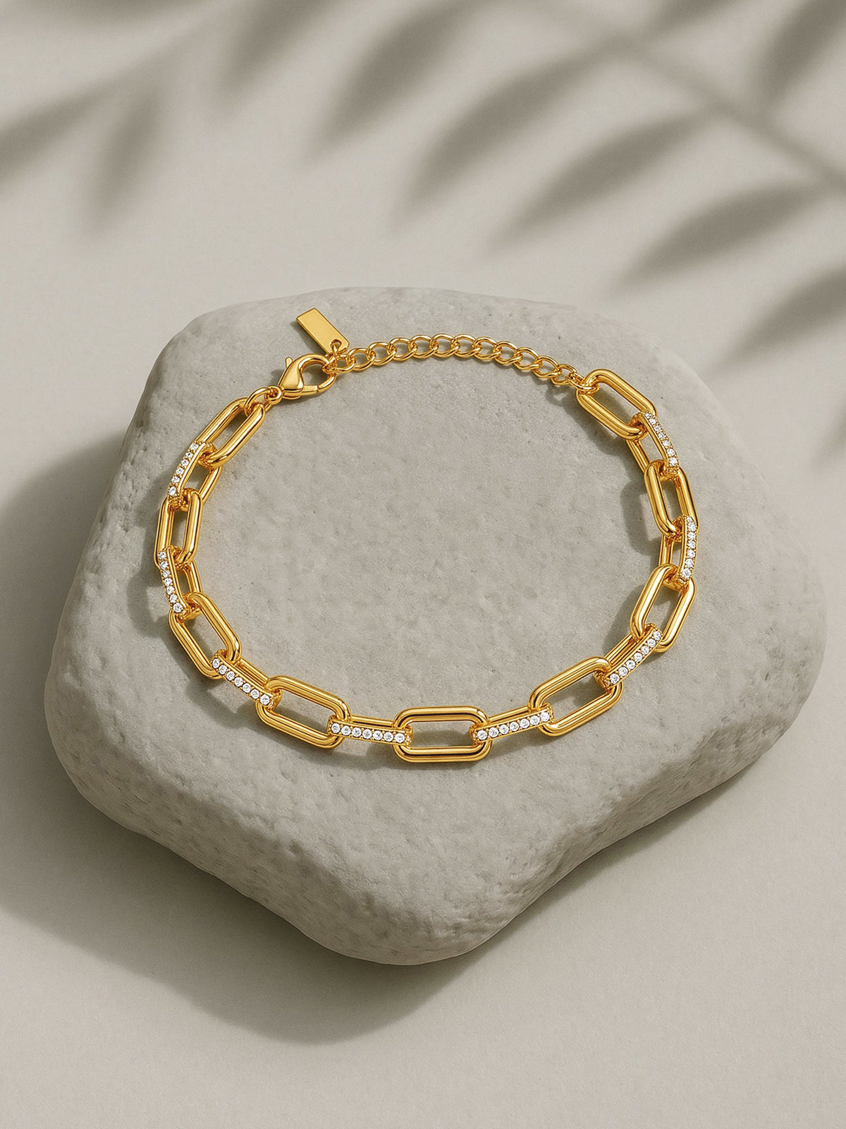 IXIA by GIVA Bold Link Lock Chain Gold Plated Bracelet