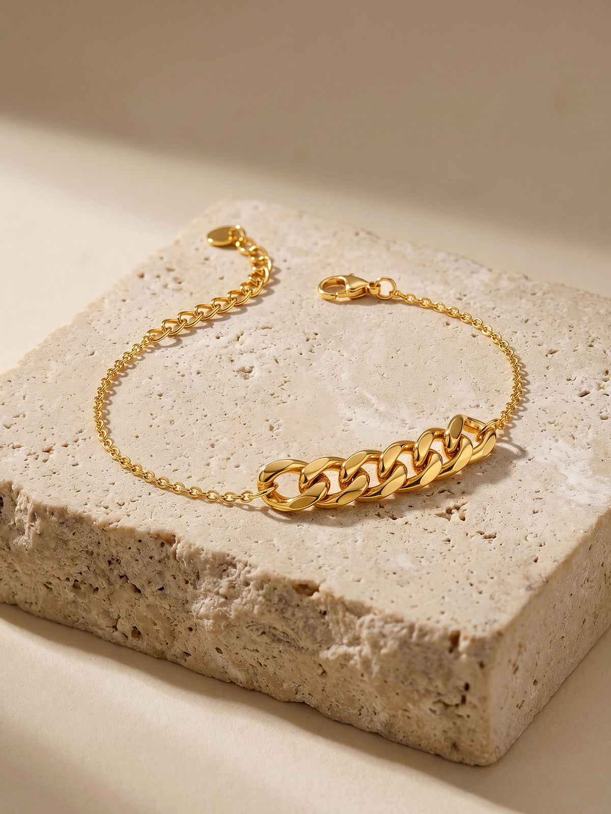 IXIA by GIVA Lowkey Cuban Gold Plated Bracelet