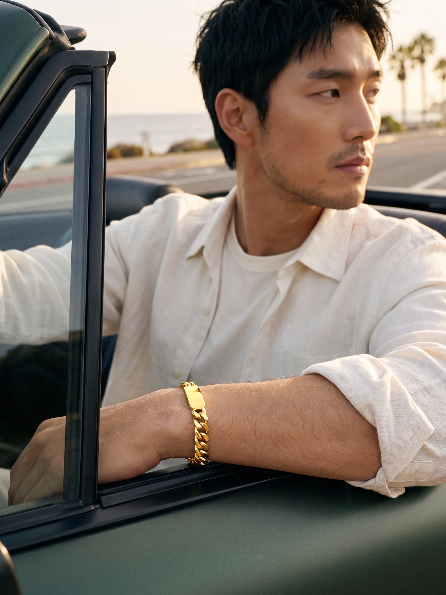 OnnMe by GIVA Ex Appeal Gold Plated Bracelet For Men