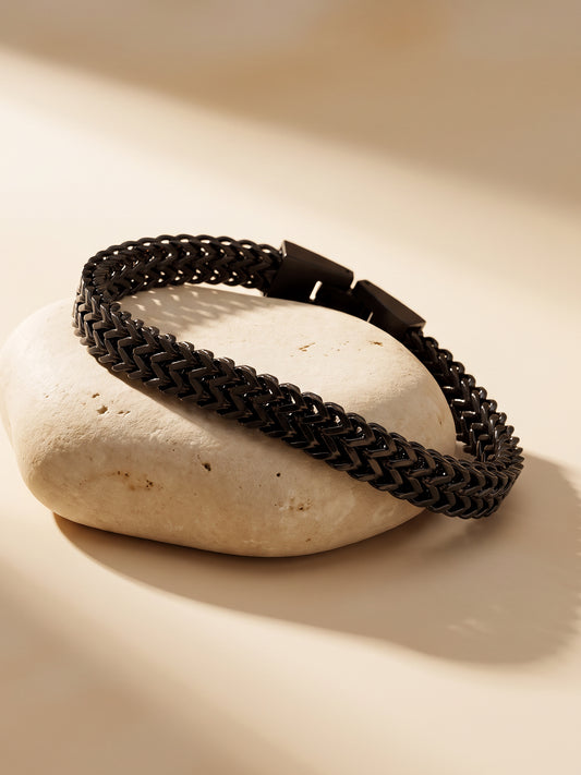 OnnMe by GIVA Pitch Black Rodium Bracelet For Men
