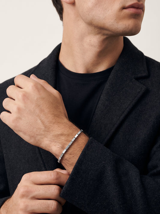 OnnMe by GIVA Pulse Rhodium Plated Bracelet For Men