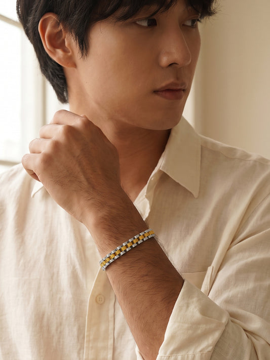 OnnMe by GIVA Switch Mode Dual Tone Bracelet For Men