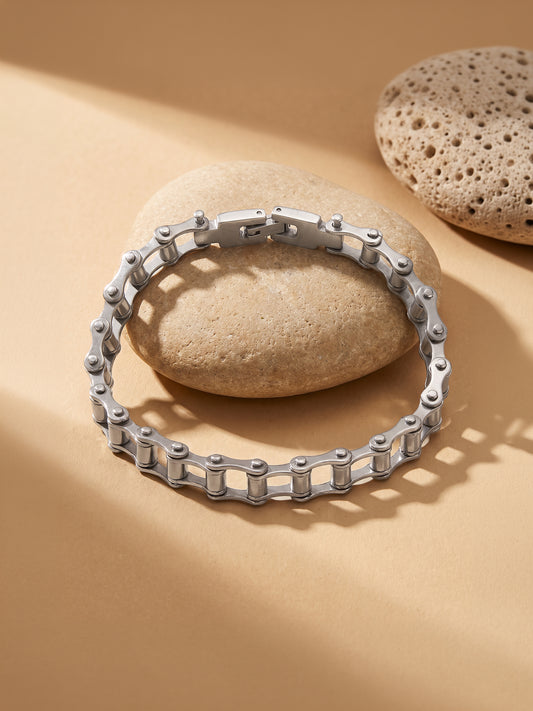 OnnMe by GIVA Lock In Rhodium Plated Bracelet For Men