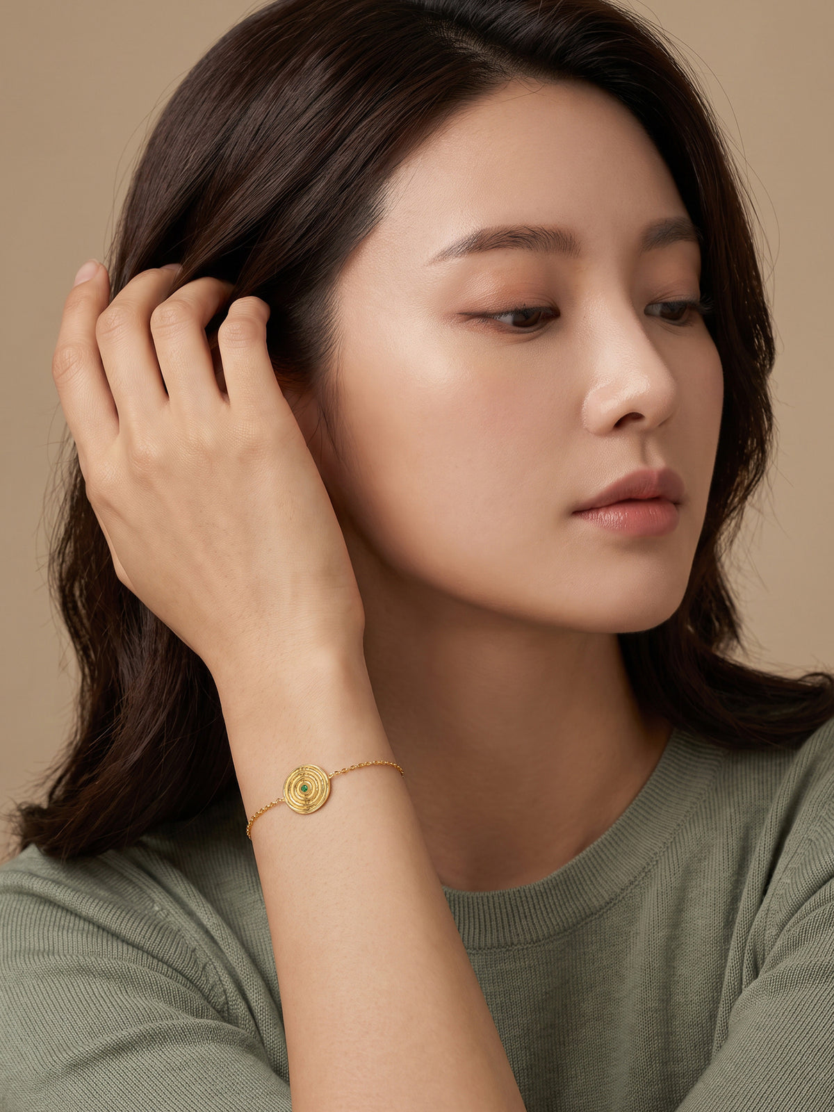 IXIA by GIVA Midnight Portal Gold Plated Bracelet