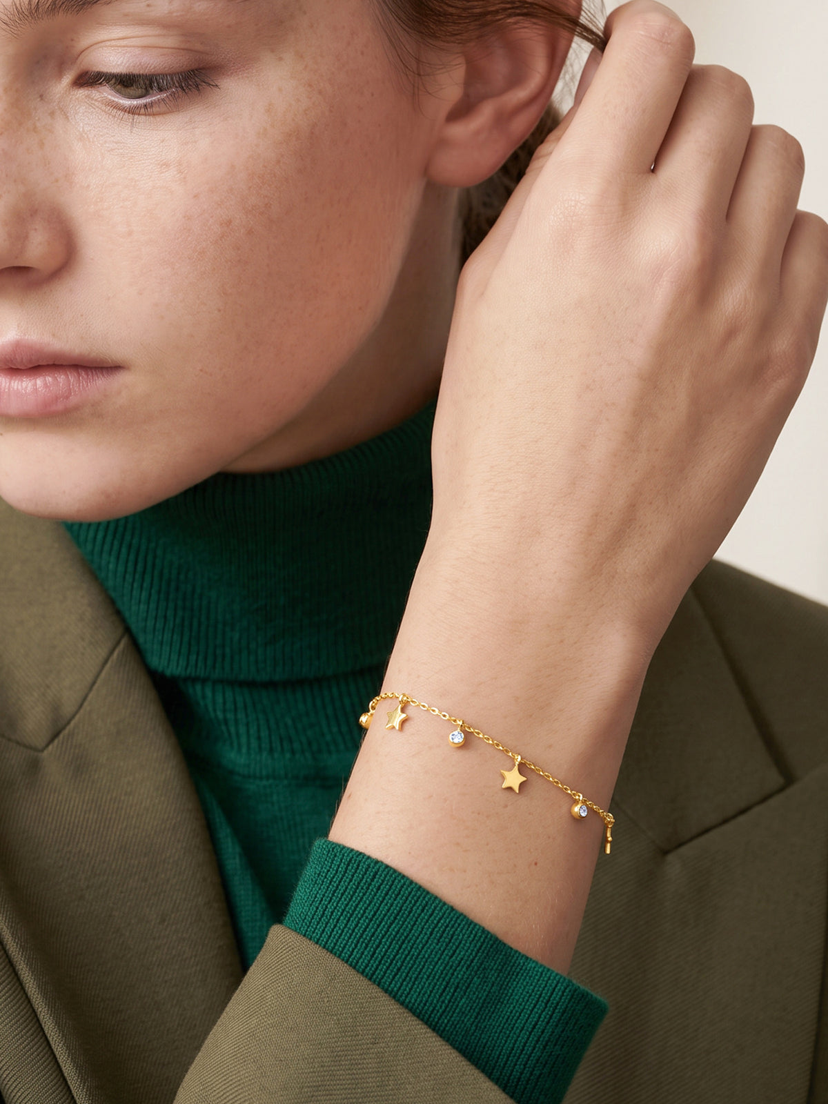 IXIA by GIVA Night Sparkle Gold Plated Bracelet