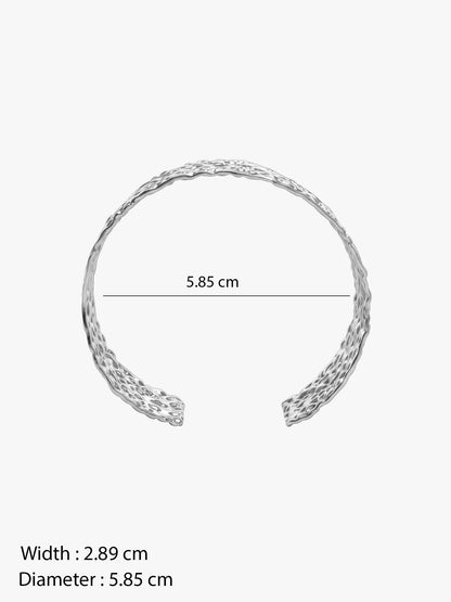 OnnMe by GIVA Melt Mode Rhodium Plated Cuff Bracelet