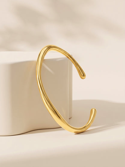 IXIA BY GIVA Meltallica Gold Plated Cuff Bracelet