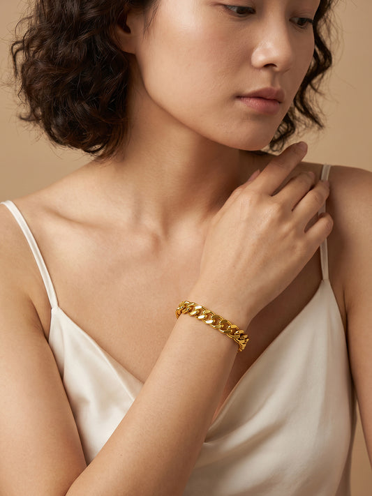 OnnMe by GIVA Bold Gauge Gold Plated Bracelet