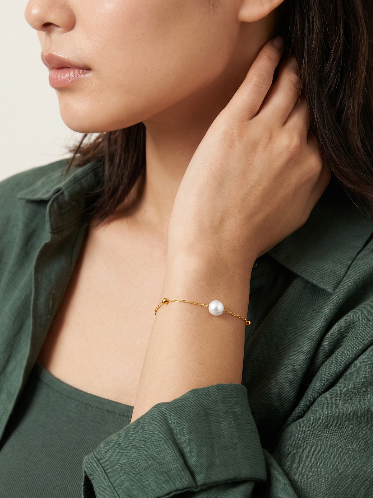 IXIA by GIVA Bedazzled Gold Plated Pearl Bracelet