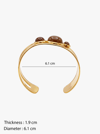 OnnMe by GIVA Amber Voltage Gold Plated Cuff Bracelet