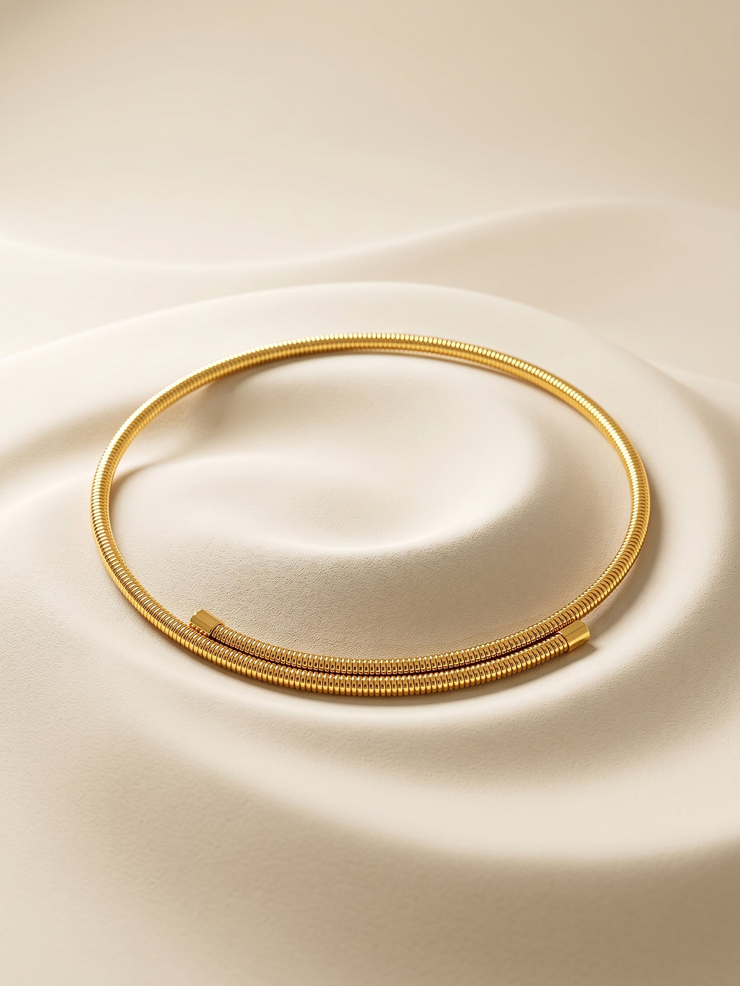 OnnMe by GIVA Collar Crush Gold Plated Chain