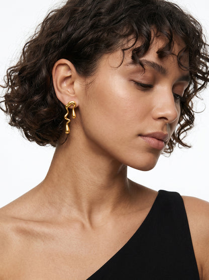 OnnMe by GIVA Melt The Rules Gold Plated Earrings