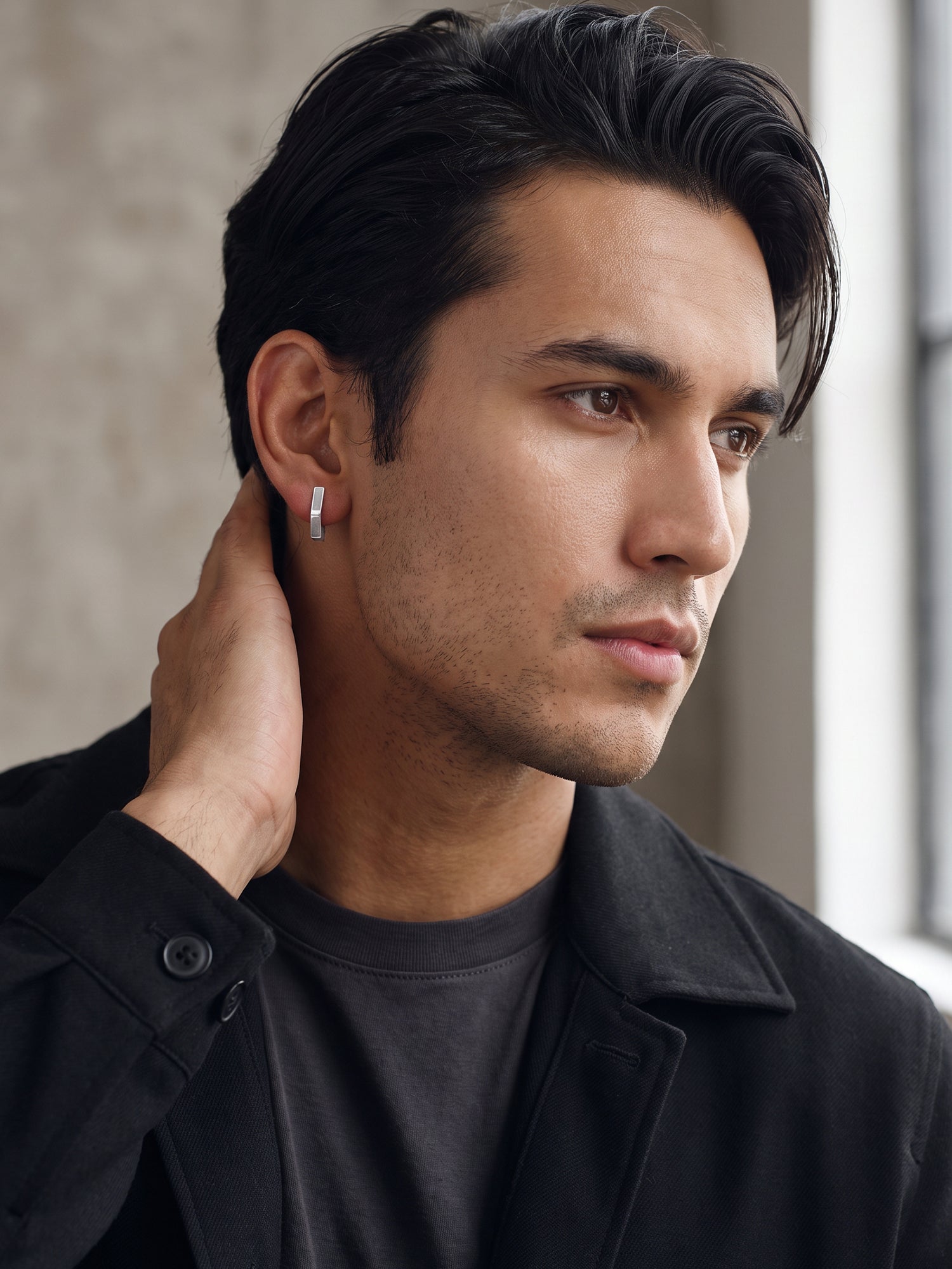 OnnMe by GIVA Hype Mind Rhodium Plated Earring For Men