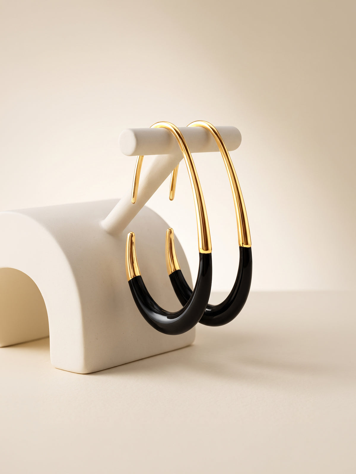 IXIA by GIVA Midnight Ray Gold Plated Half Hoops
