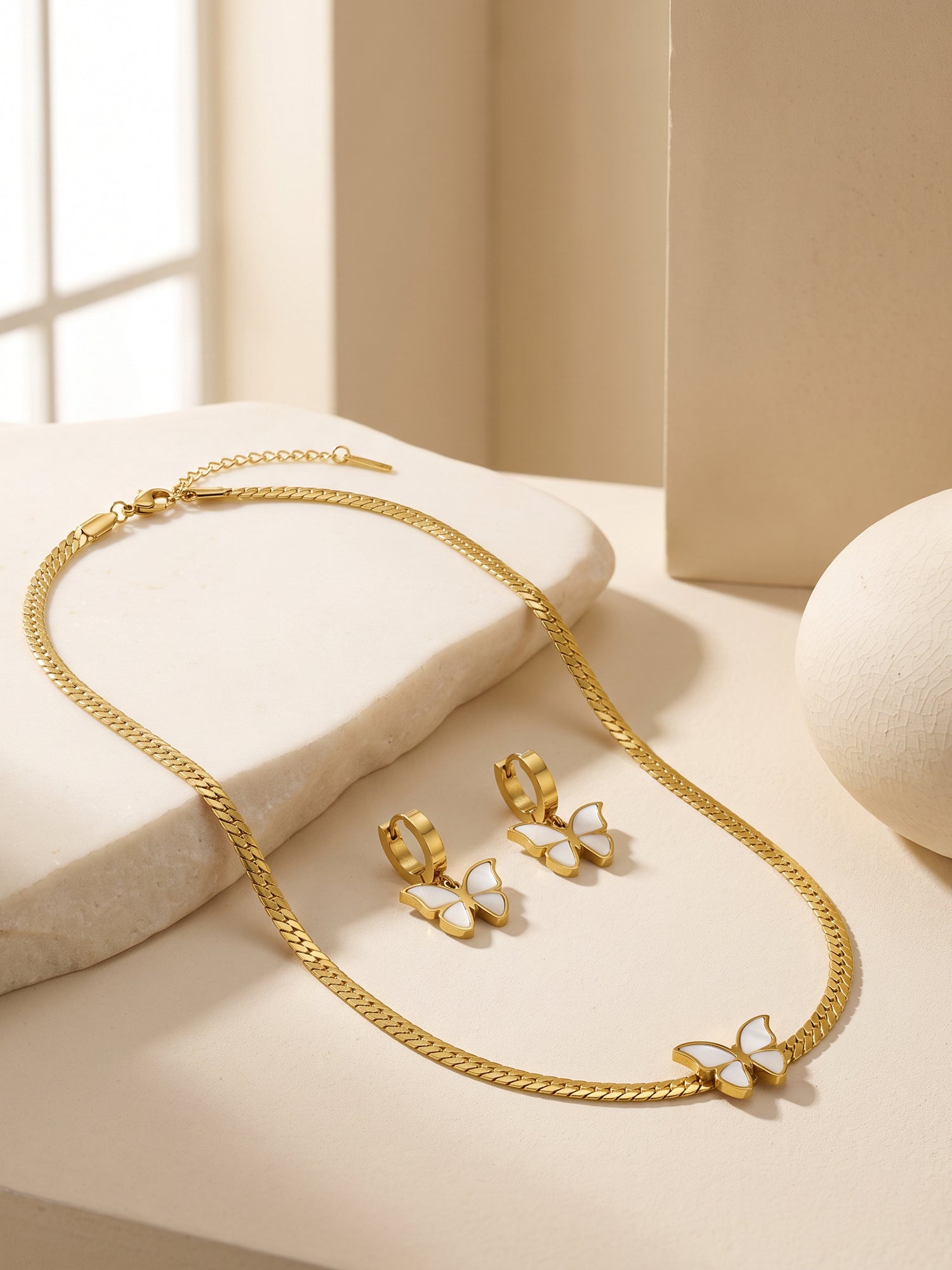IXIA by GIVA Flutteria Gold Plated Set