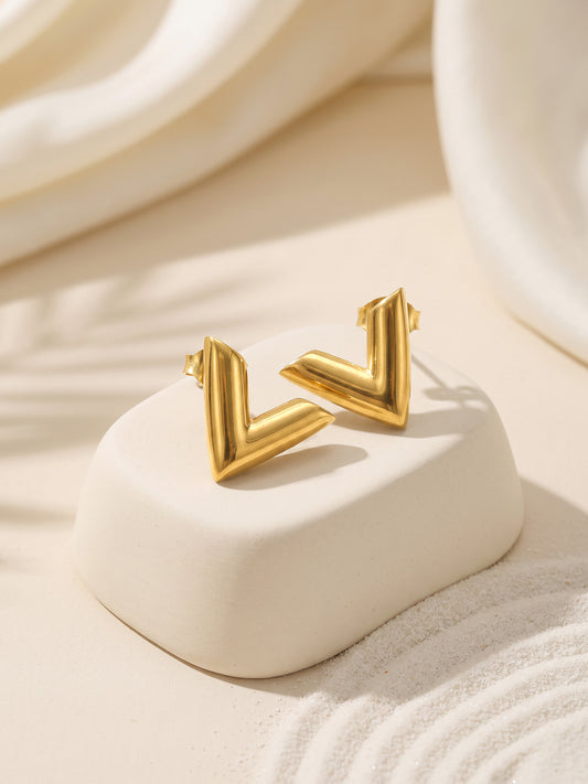 IXIA by GIVA Victory Lap Gold Plated Studs