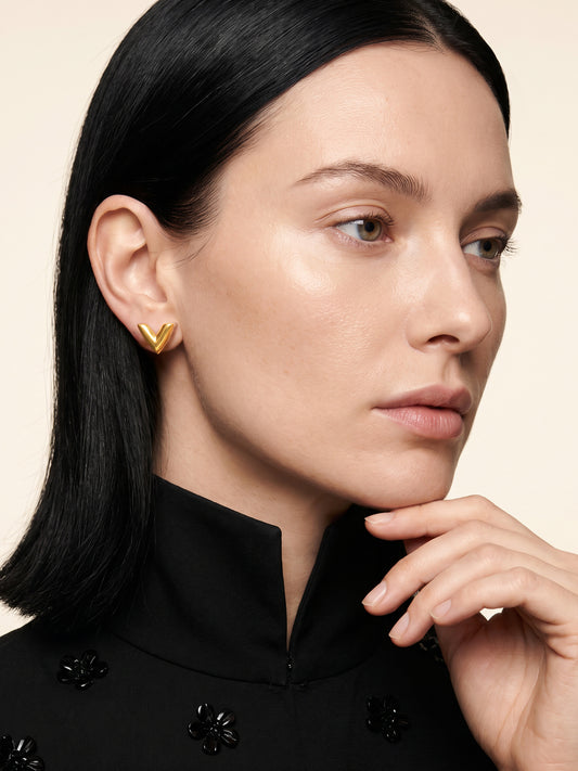 IXIA by GIVA Victory Lap Gold Plated Studs