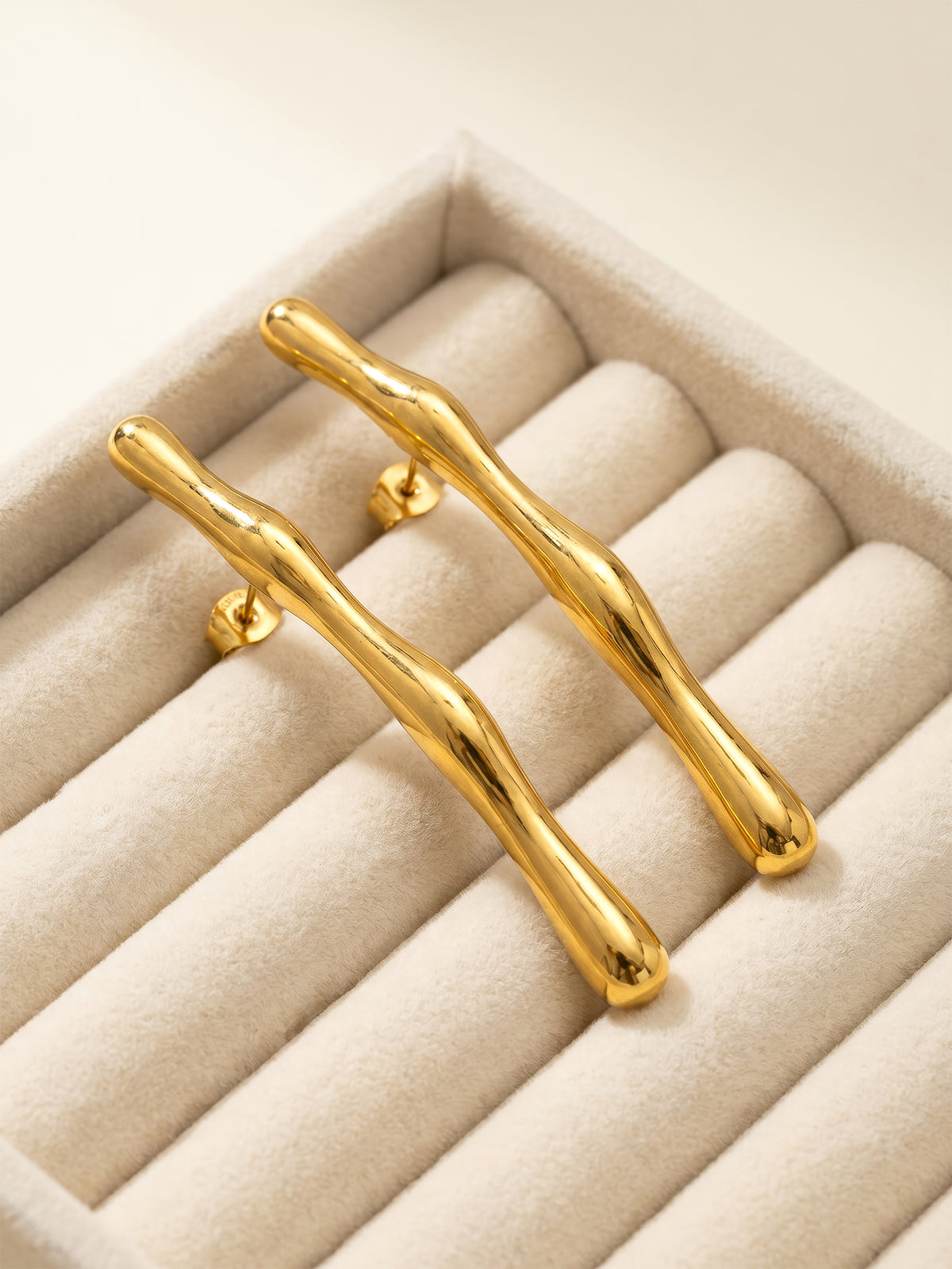 IXIA by GIVA No Straight Lines Gold Plated Earrings