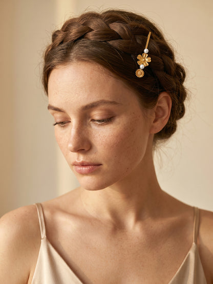 Bloom Muse Gold Plated Hair Pin
