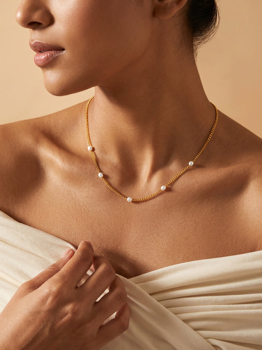 OnnMe by GIVA Pearl Current Gold Plated Station Necklace