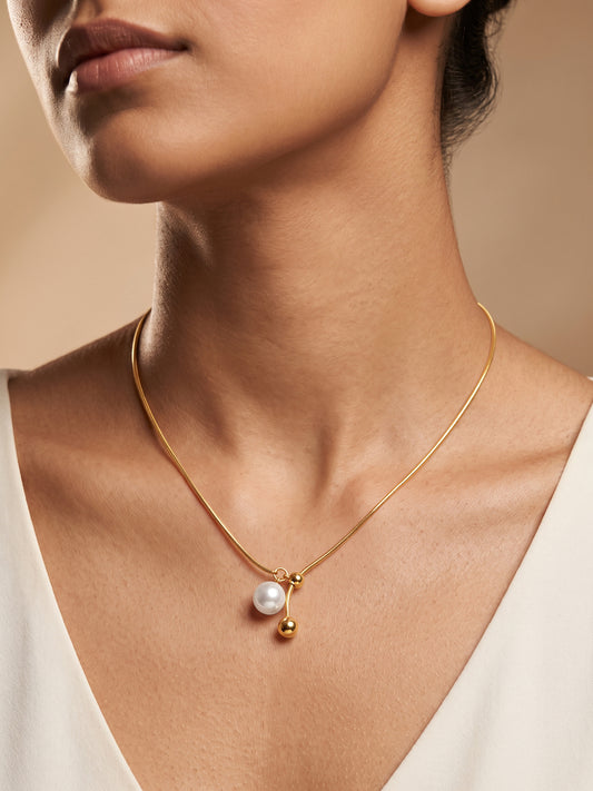 IXIA by GIVA Slide Control Gold Plated Necklace
