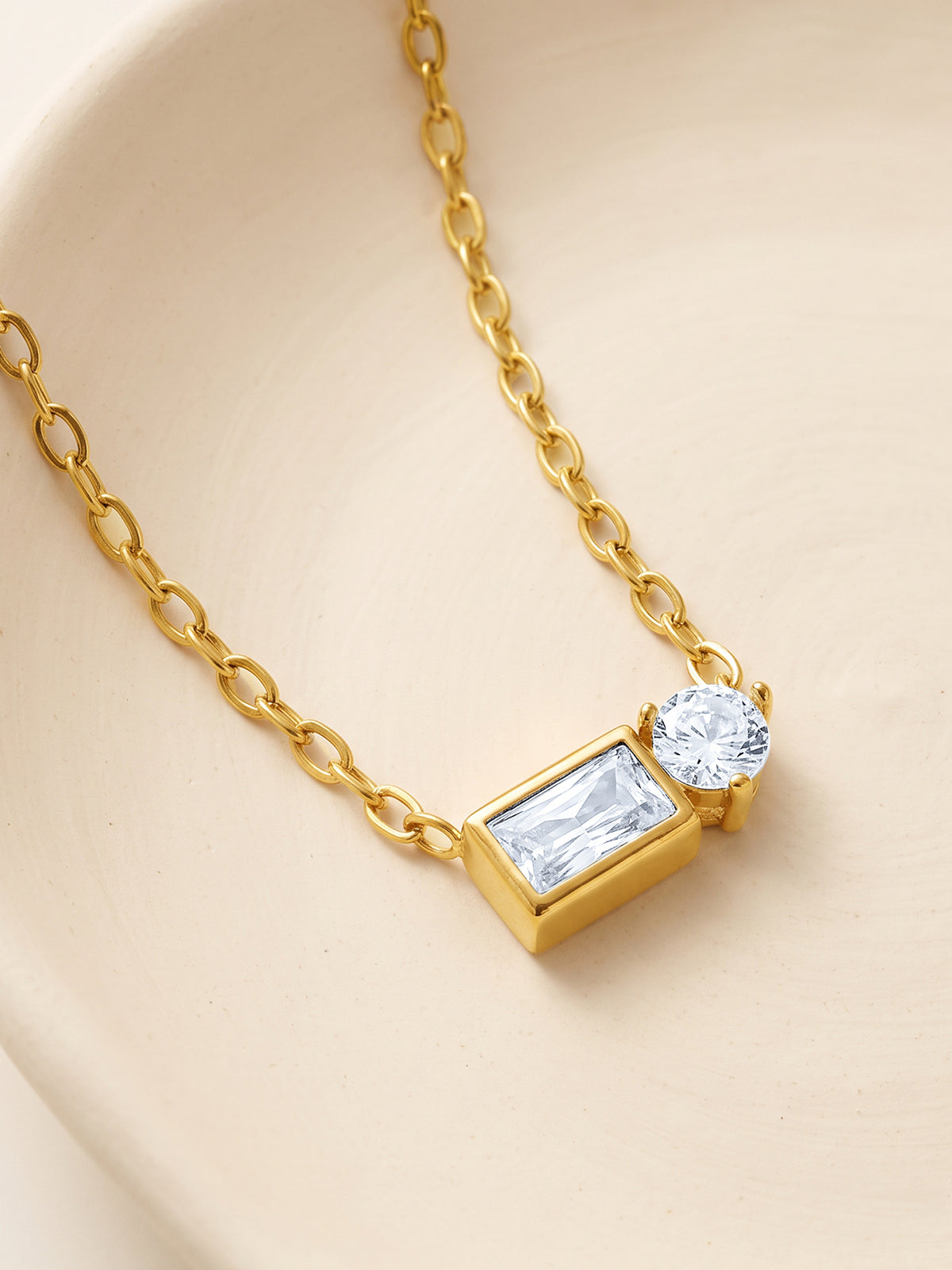 IXIA by GIVA 360 Degrees Gold Plated Necklace