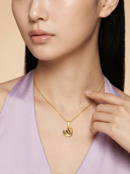 Heart Skip Gold Plated Pendant with Link Chain