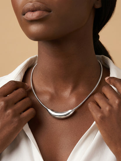 Main Character Loop Rhodium Plated Collar Necklace