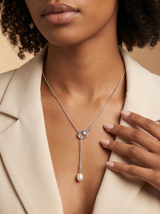 OnnMe by GIVA Pearl Flow Rhodium Plated Lariat Necklace