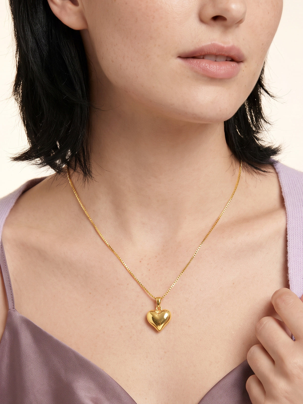 IXIA by GIVA Hug Dealer Gold Plated Pendant With Chain