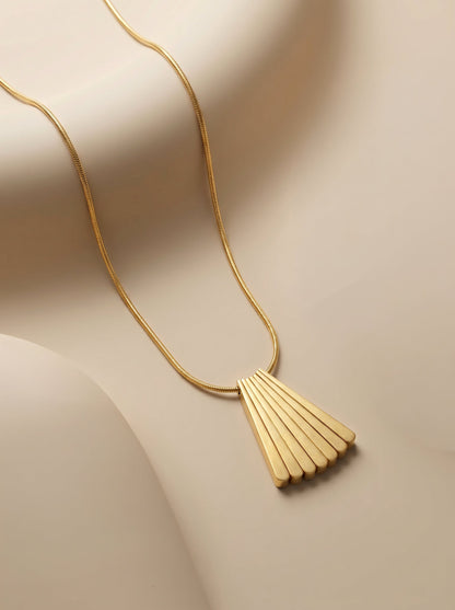 Fan Glow Gold Plated Pendant with Link Chain