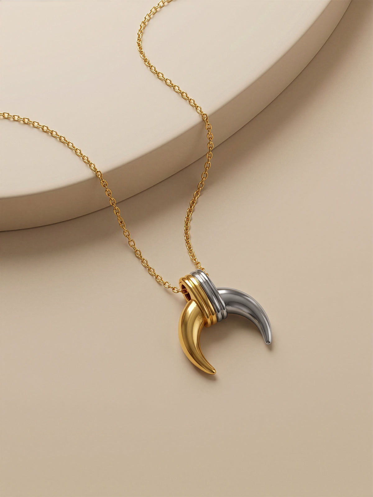 IXIA by GIVA After Party Energy Dual Tone Pendant With Chain